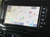 【純正ナビ】人気の純正ナビを装備しております。ナビの使いやすさはもちろん、オーディオ機能も充実!キャンプや旅行はもちろん、通勤や買い物など普段のドライブも楽しくなるはず♪