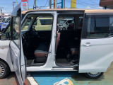 当店では、自社で仕入れした厳選車両を、多数展示しております。リーズナブルなお車を多数在庫しております。掘り出し物を探しにいらしてください。