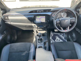 ハイラックス 2.4 Z GRスポーツ ディーゼル 4WD 