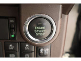 ■ENGINE STRAT /STOPスイッチ■始動はブレーキ踏んで、スタートボタンをプッシュです。スマートな始動が可能です。