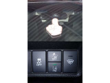 Honda SENSING搭載!ミリ波レーダーと単眼カメラで、クルマの前方の状況を認識。ブレーキやステアリングの制御技術と協調し、安心・快適な運転や事故回避を支援する先進のシステムです。