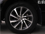 お客様のお好みの新品18インチ、19インチ、20インチホイール装着可能!ダウンサスなどローダウンも取付可能です!ヴァルドやワークなどのメーカー品も取り寄せ可能です!