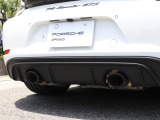 重厚な迫力あるダイナミックなスポーツカーサウンドを響かせるスポーツエグゾーストシステム