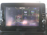 日産純正ディーラーオプションの●パナソニック製9インチメモリーナビMM321D-L。※収録地図データ:2024年第01版※最新地図データ:25年12月版10,456円(税込・工賃別)