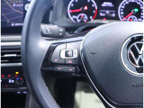 認定中古車は、納車前に専用の機械を使用して71項目の点検を行っております。