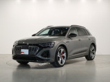 アウディ Q8 e-tron エディション Sライン 4WD