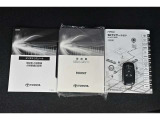 キーを取り出さずにドアを施錠&解錠。クルマの始動も可能です。