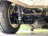 お車を安心してお乗りいただく為には、足回りの定期点検が欠かせません。サービスサポート(有償保証)では無料点検もご提供しており、安心のカーライフをお過ごしいただけるサポート体制が整っています。