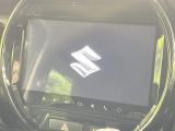 【メーカー純正9型ナビ】インテリアに溶け込むスタイリッシュな「専用設計」メーカーナビを装備♪視認性や操作性など基本性能にも優れ、より上質なカーライフをお楽しみいただけます。