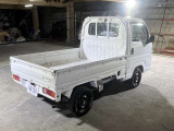 中古車は納車前に全てボディ磨き、車内クリーニングを施工してからお渡ししております。別途ガラスコーティングも対応可能です◎