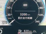新車拠点のデモカー(試乗車)で使用していた車両です。弊社整備工場にて点検整備を行ったうえで新車保証を継承いたしますのでご安心ください。