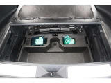 もしもの時のパンク修理キット。空気バルブに薬剤を入れて電動コンプレッサで空気を送り込むだけなので危険な作業や体力が少なくてすみます。ですがあくまで応急処置の為本修理が必要です。