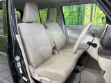 運転席シート廻りは使用感も少なく、良好な状態となっています。丁寧に使われていたことがよくわかりますね。