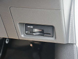 ビルトインETC2.0がついています。高速道路をスムーズに通れますし、割引も有ったりします。