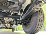お車を安心してお乗りいただく為には、足回りの定期点検が欠かせません。サービスサポート(有償保証)では無料点検もご提供しており、安心のカーライフをお過ごしいただけるサポート体制が整っています。