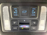 【電動サイドステップ】車高の高いお車でも、これがあれば小さいお子様の乗り降りも楽々♪スライドドアと連動して作動する為、煩わしい操作は不要です!