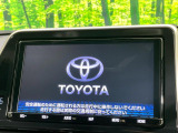 【純正9型ナビ】人気の純正ナビを装備しております。ナビの使いやすさはもちろん、オーディオ機能も充実!キャンプや旅行はもちろん、通勤や買い物など普段のドライブも楽しくなるはず♪