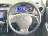 【純正革巻きステアリング】上質な革を使用することで、手にしっかり馴染みとても運転しやすいハンドルです♪
