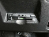 ETC車載器付きです。高速道路の料金所もスムーズに通過できます。※セットアップ費用は別途必要です。