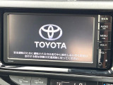 【メーカー純正ナビ】インテリアに溶け込むスタイリッシュな「専用設計」メーカーナビを装備♪視認性や操作性など基本性能にも優れ、より上質なカーライフをお楽しみいただけます。