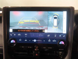 バック時の運転をサポートするバックガイドモニター&パノラミックビューモニター