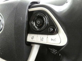 ステアリングスイッチで車両情報を切り替えて必要な必要な情報を確認したりできます。