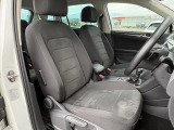 &ldquo;Certified Pre-Owned&rdquo;はお客様の安全性のため、厳しい基準を設定しています。その厳しいチェックをクリアして選び抜かれた車両だけを、ベストコンディションに仕上げてお届けします。