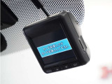 ◆ドライブレコーダー◆映像・音声などを記録する自動車用の装置です。 もしもの事故の際の記録はもちろん、旅行の際の思い出としてドライブの映像を楽しむことができます。