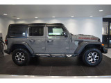 台形のホイールハウスもJeepの特徴。横から見てもJeepだとわかりますね!