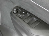 『トヨタ認定中古車』は「まるごとクリーニング」で綺麗な内外装、「車両検査証」はプロによるチェック、買ってからも安心の「ロングラン保証」、3つの安心安全を標準装したトヨタのブランドU-Carです