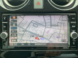カーナビが装備されており、目的地までのルート案内や渋滞情報の確認がスムーズに行えます。