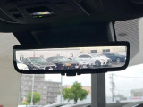 【デジタルインナーミラー】後席の大きな荷物や同乗者で後方が確認しづらい時でも安心!カメラが撮影した車両後方の映像をルームミラー内に表示。クリアな視界で状況の確認が可能です!