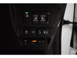 両側電動スライドドアです。ETC車載器付きです。