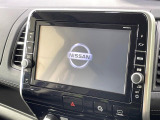 【9型純正ナビ】人気の純正ナビを装備しております。ナビの使いやすさはもちろん、オーディオ機能も充実!キャンプや旅行はもちろん、通勤や買い物など普段のドライブも楽しくなるはず♪