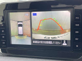 アラウンドビューモニター付きで車庫入れも楽々!