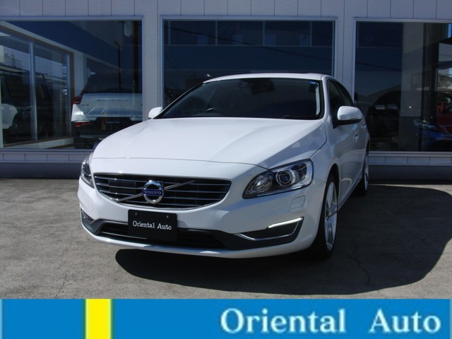 V60 D4 クラシック ディーゼル
