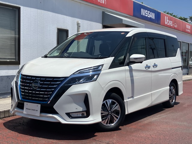 セレナ 1.2 e-POWER ハイウェイスターV 