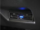 ◆ETC◆有料道路を利用する際にスムースに通過でき、わずらわしい料金支払いから開放されます!今や無いと不便に感じるほど必需品の装備ですね♪