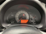 見やすいメーターレイアウトで運転をサポート!