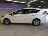 エンジンルーム、室内、クリーニング済みです。厳選したお車を屋内展示場にて展示中☆車両品質には自信がございます!ぜひ一度ご来店ください!!