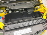 普段のお買い物や通勤、送迎等に十分な荷室スペースを確保しております。