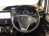 ハンドルは車を運転する上で、ずっと握っている重要なパーツです。手にフィットする物がいいですよね♪