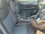 運転席まわりになります。実際に乗って頂き乗り心地をご体験してみてください。