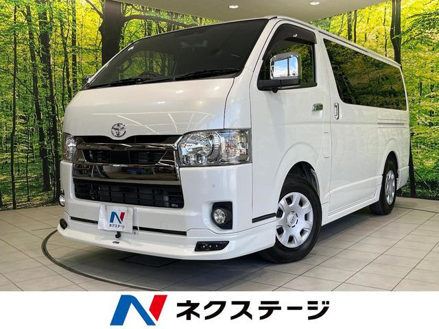トヨタ ハイエースバン 