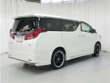 アルファード ハイブリッド 2.5 G Fパッケージ E-Four 4WD 