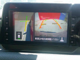 【アラウンドビューモニター】空から見下ろした映像がナビ画面にて確認可能です。駐車もラクラクですよ♪