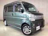 指定工場併設で末永く品質を保ちます。12ヶ月点検や車検はもちろんのこと、国家資格整備士によるお車のアドバイスも致します。