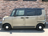 オプションになりますが、ボディーコーティングもご用意しております。新車の輝きに近づき、洗車などのお手入れも楽になりますよ。