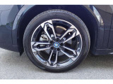 【BMWアロイホイル】軽量かつ強度に拘ったアロイホイル。走行性能ポテンシャルを引き出す設計。
