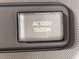 【アクセサリーコンセント】キャンプやスポーツ、アウトドアでのアクティビティはもちろん、災害・停電の際に助けにもなるAC100Vコンセントを装備♪ケータイやタブレット、ゲーム機器の充電にも♪